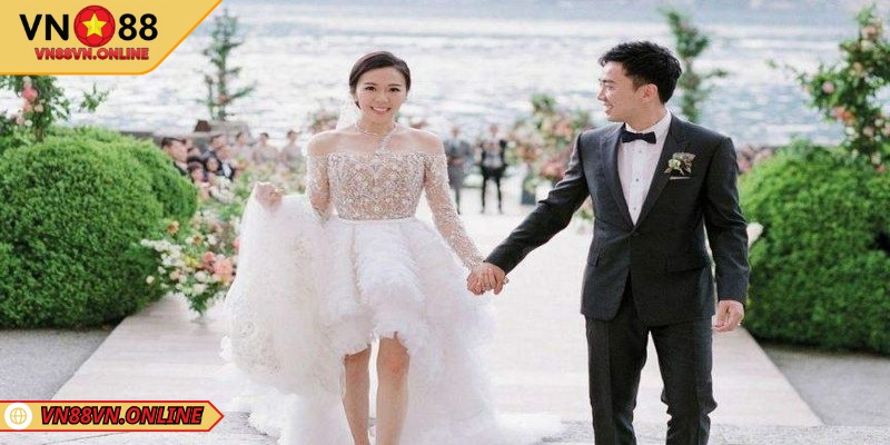 Mơ thấy mình mặc váy cưới đi lấy chồng